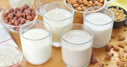 Compare: Almond milk, cow's milk, soy milk, rice milk and coconut milk
