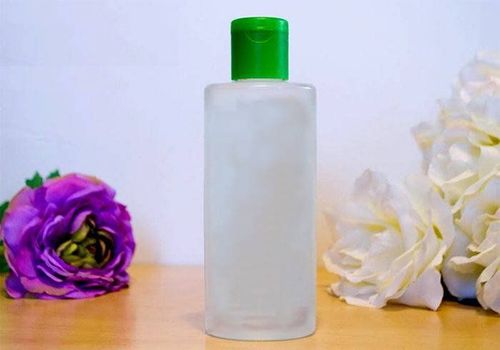 5 lợi ích và công dụng của nước Micellar