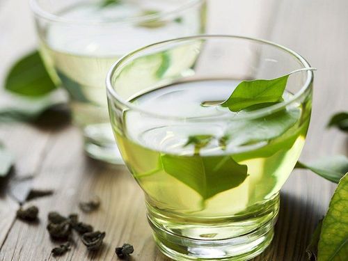 Sử dụng trà xanh hàng ngày rất tốt với người bệnh Alzheimer