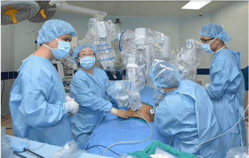 Why is laparoscopic hernia surgery chosen by many people?