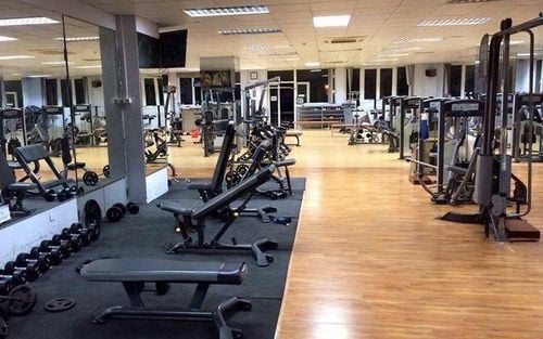 
Phòng gym là địa điểm chứa nhiều loại vi khuẩn
