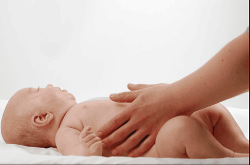 
Massage trước khi ngủ giúp trẻ ngủ ngon hơn
