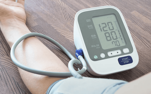 17 tuổi bị huyết áp cao có nên đi siêu âm tĩnh mạch để tìm nguyên nhân không?