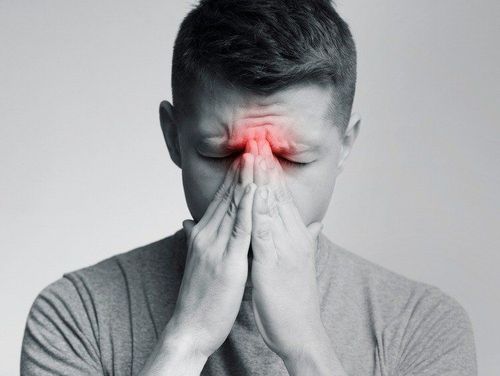 Why does sinusitis cause headaches and is difficult to cure completely?