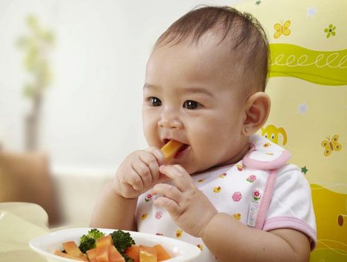 Phát triển ngôn ngữ cho trẻ thông qua đồ ăn