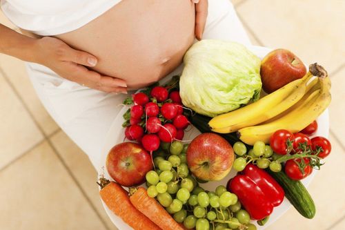 In addition to vitamins, before pregnancy, what other nutrients need to be supplemented?