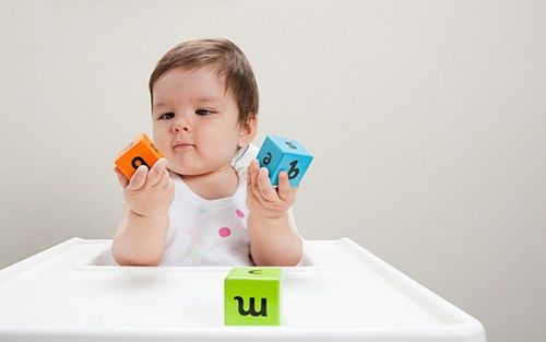 16-month-old language and cognitive development: fine-tuning skills