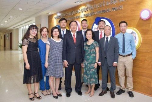 
The research group of the Vinmec Stem Cell and Genetic Technology Institute. Photo: AlphaMed Press
