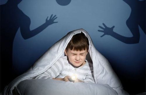 What to do when a child sleeps and has a nightmare?