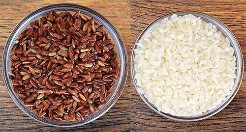 What is the difference between brown rice and white rice?