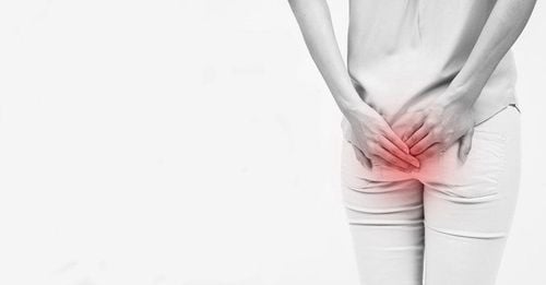 Pain in the anus after digestive disorders is a sign of what disease?