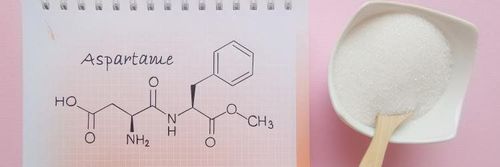 
Aspartame là cái tên đứng đầu danh sách các chất thay thế đường
