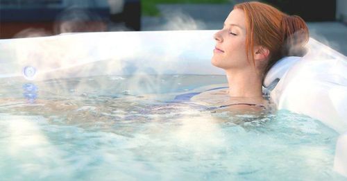 Tắm nước nóng lâu có làm hỏng da của bạn không?