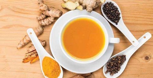 
Chất curcumin có tự nhiên trong trà nghệ thực sự mang lại hiệu quả trong việc điều trị cho bệnh viêm màng bồ đào
