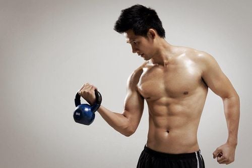 Can weight training reduce belly fat?