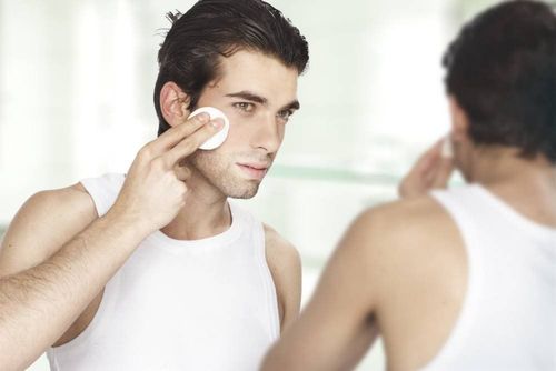 Causes of melasma in men