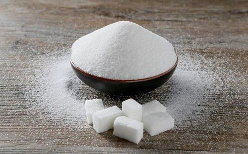 
Đường ăn (sucrose) và xi-rô ngô có hàm lượng fructose cao bao gồm 2 phân tử - glucose và fructose với lượng gần bằng nhau
