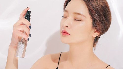 When to use mineral spray for skin?