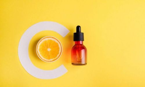 11 benefits of vitamin C serum