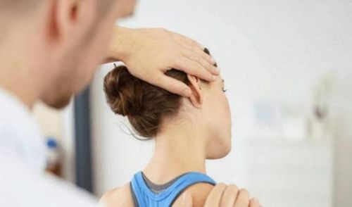 10 massages and stretches for sore, stiff shoulders