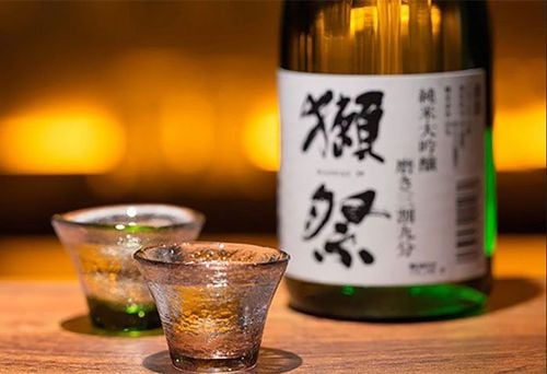 Sake có tốt cho bạn không? Ưu và nhược điểm của việc uống rượu Sake