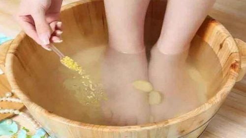 What are the benefits of ginger foot bath?