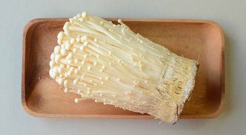 Is it good to eat enoki mushrooms?