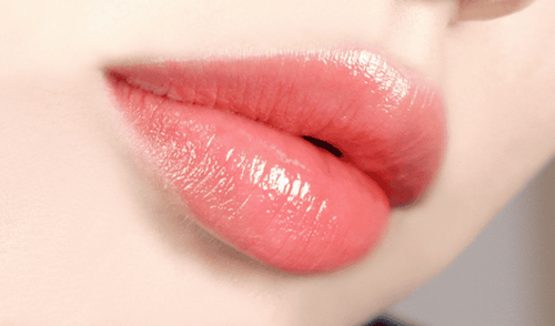 How to make lips pink and healthy?