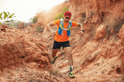 
Để có một tư thế tối ưu cũng như kỹ thuật chạy trail tốt thì cần phải kiên trì tập luyện
