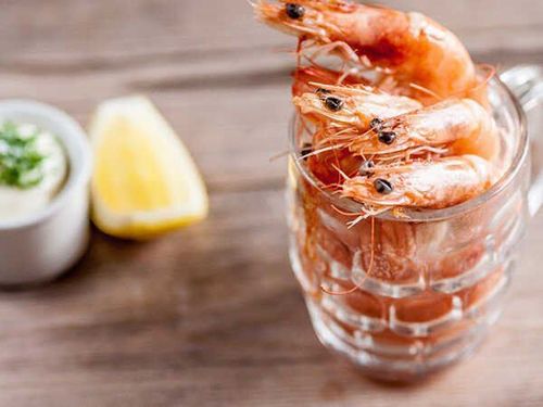 What are the health benefits of eating shrimp?