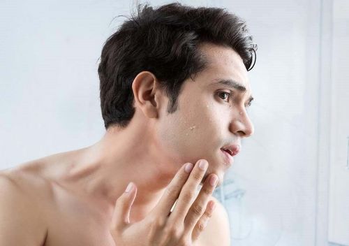 Pore ​​tightening for men and things to know