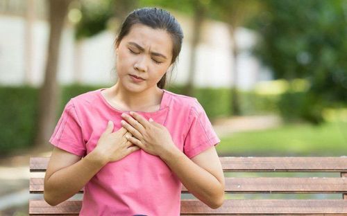 What is diffuse esophageal spasm?