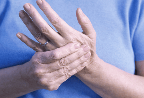 Trật khớp ngón tay có chữa khỏi được không?