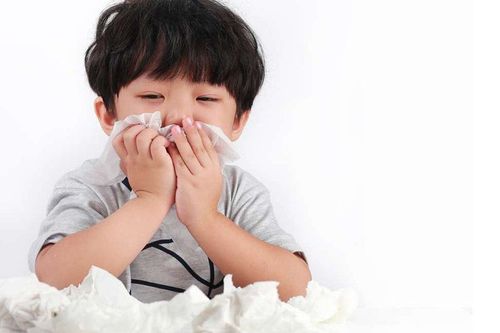 Children with stuffy nose, sore throat, loss of taste may skip meals, loss of appetite