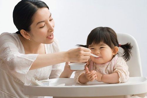 How a 2-year-old child develops depends on their diet