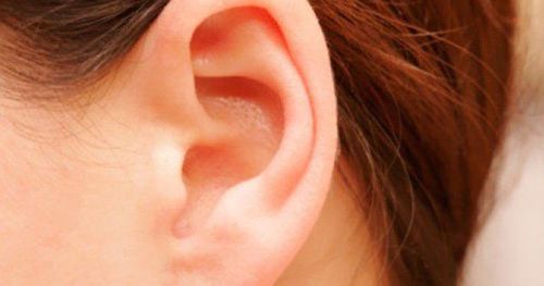 Viêm sụn vành tai có gây nguy hiểm không?