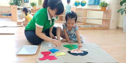 How to teach children who are slow to recognize colors?