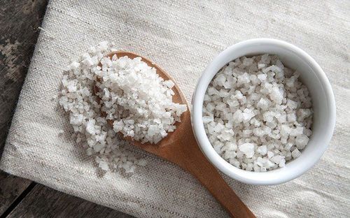 Should babies eat iodized salt?