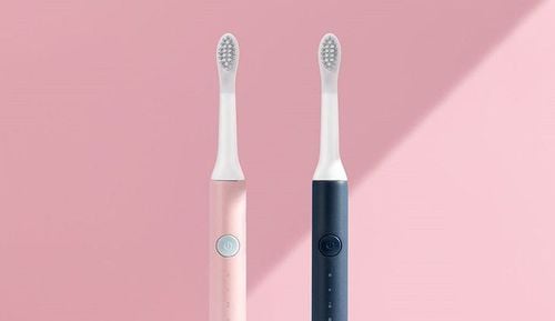 Electric toothbrushes: Who should use them?