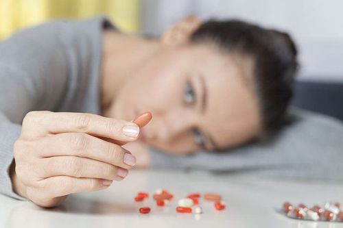 Có nên kết hợp hai loại thuốc chống trầm cảm?