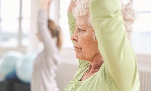 Khi bị lão hóa thì tình trạng cơ bắp của bạn cũng giảm đi