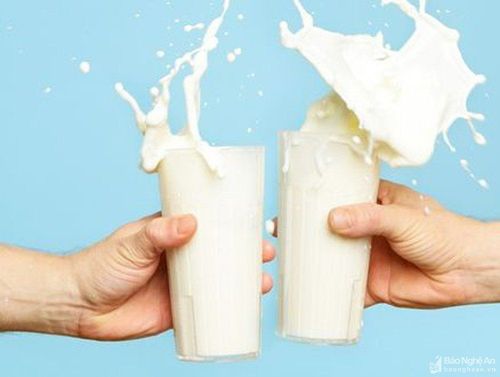 Does drinking a lot of milk cause fat?