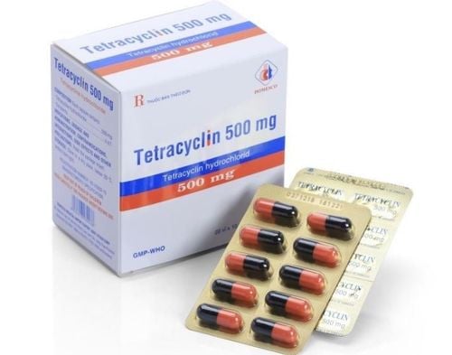 
Thuốc Tetracyclin 500mg là một loại kháng sinh được dùng theo chỉ định của bác sĩ
