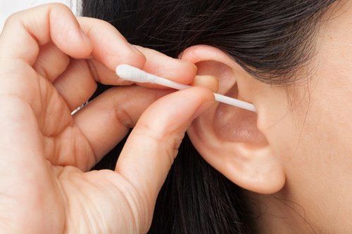 Why does earwax smell bad?