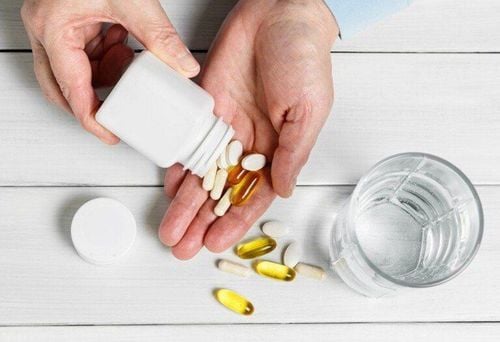 Is taking Glucosamine bad for the kidneys?