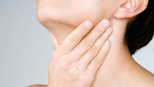 Should the neck veins be examined?