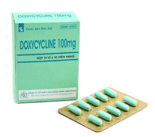 Note when using Doxycycline 100mg for acne treatment