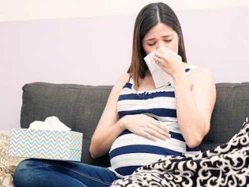 Phụ nữ sau sinh bị cảm cúm uống thuốc gì?