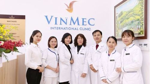 
Với công nghệ tiên tiến và đội ngũ bác sĩ lành nghề, hệ thống Vinmec có thể xử trí nhồi máu cơ tim trong thời gian ngắn, tránh các rủi ro và biến chứng về sau
