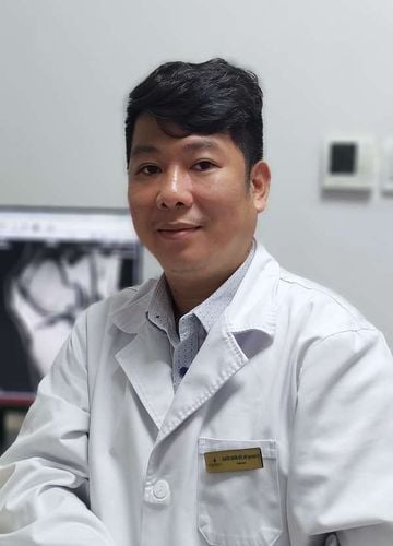 Bác sĩ Nguyễn Trường Đức